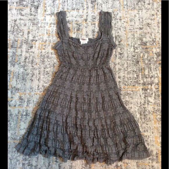 MAX STUDIOS SPECIALTY PRODUCTS LACE DRESS! EUC! M - Picture 1 of 10